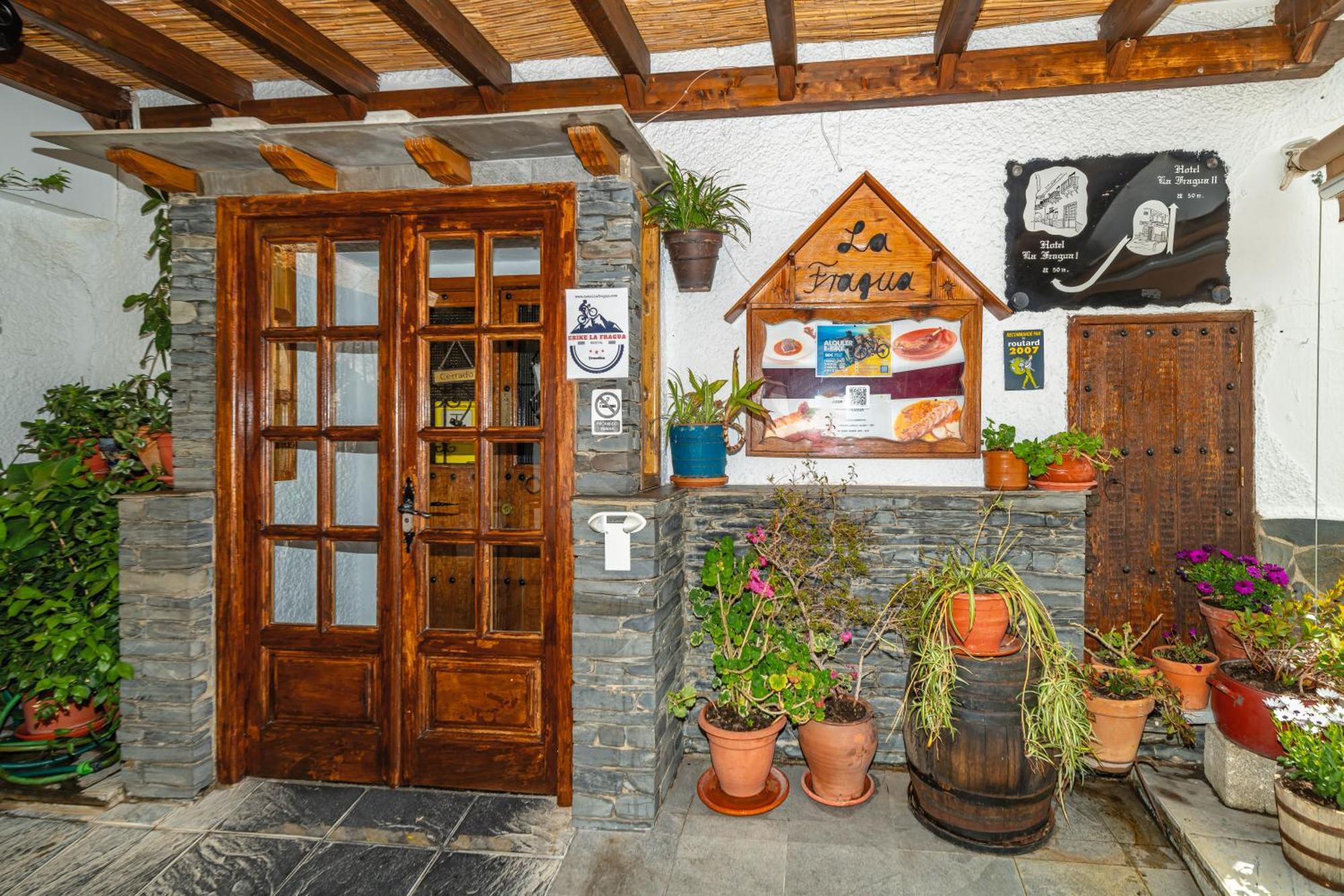 Hotel La Fragua I เตรเวเลซ ภายนอก รูปภาพ