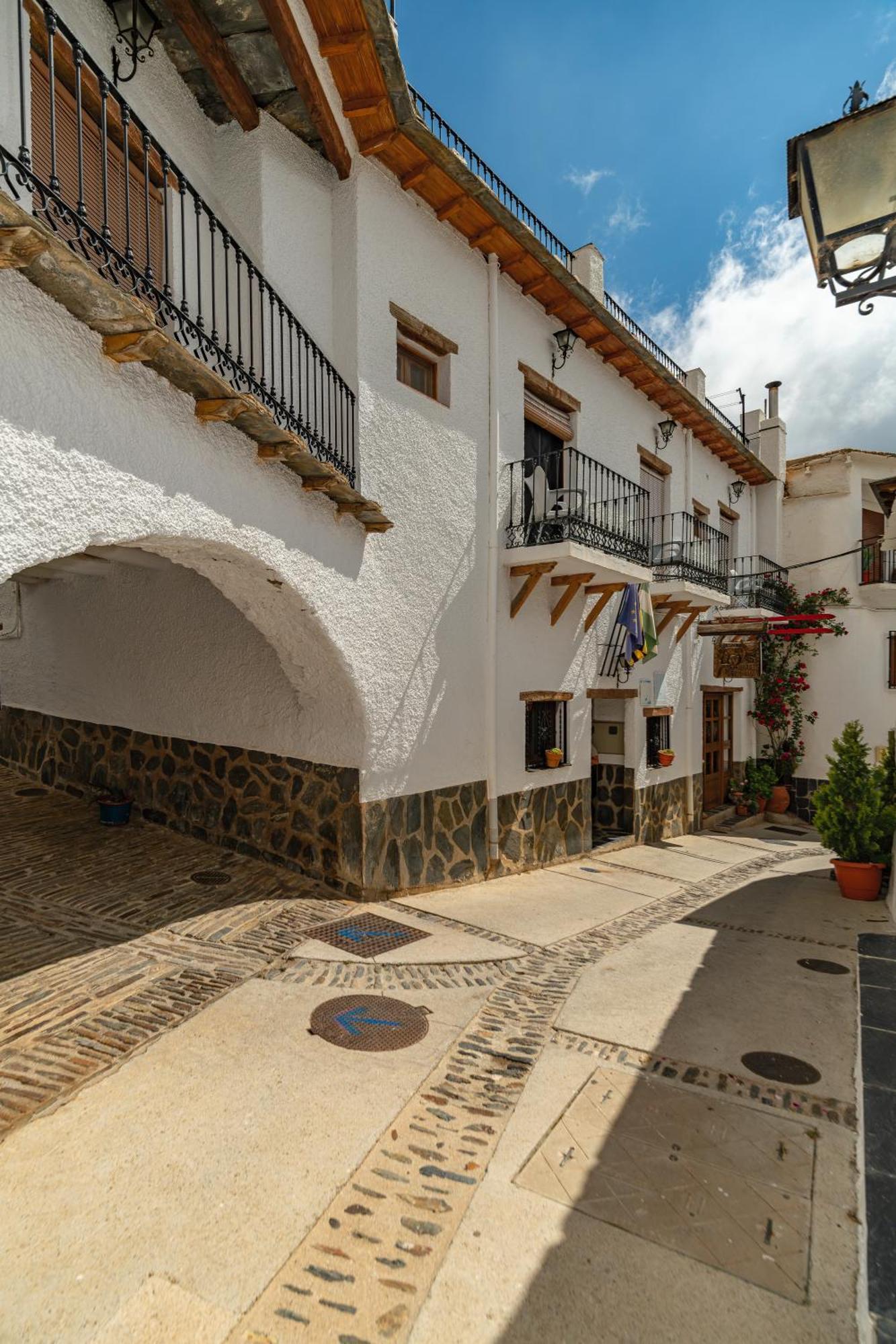 Hotel La Fragua I เตรเวเลซ ภายนอก รูปภาพ