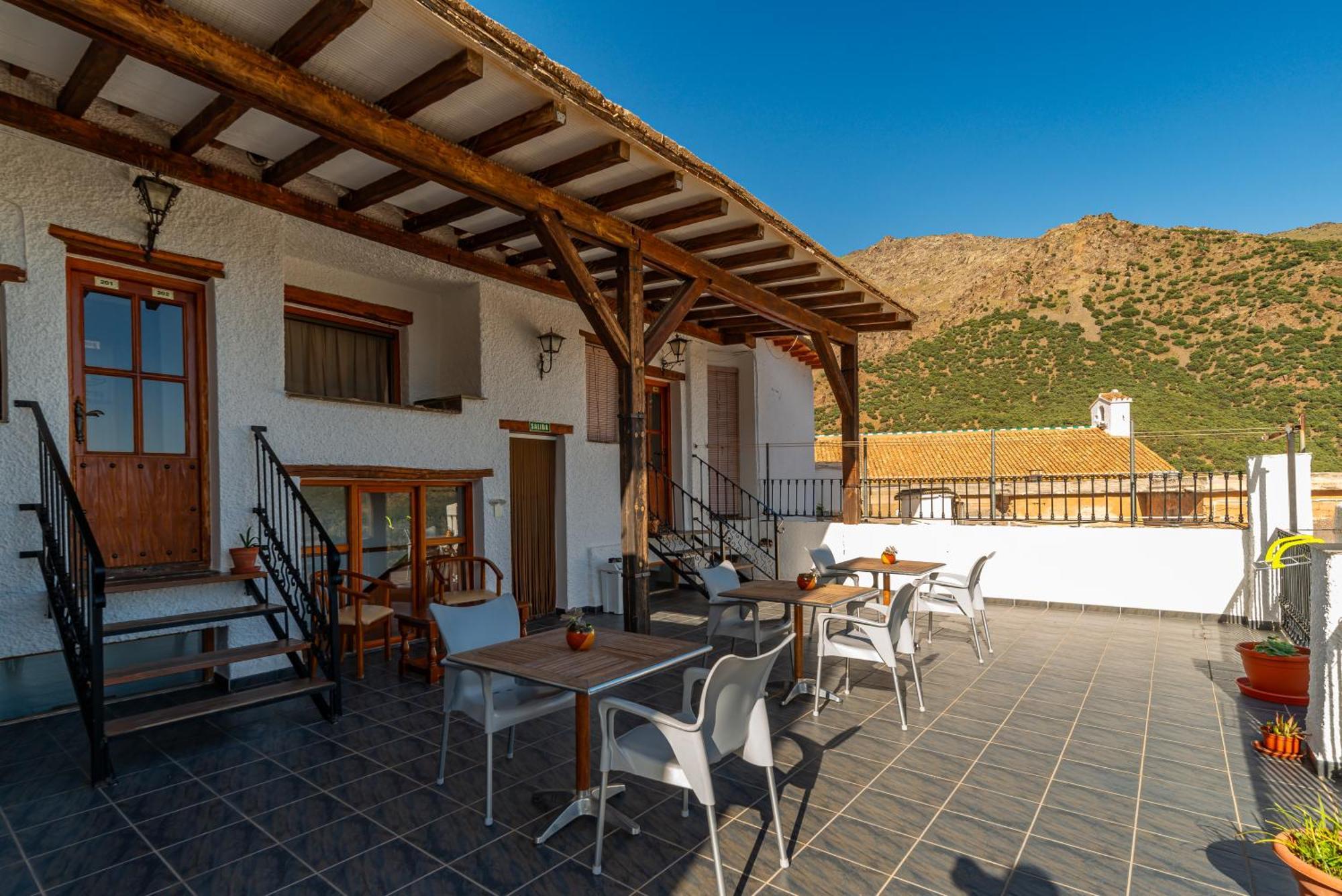 Hotel La Fragua I เตรเวเลซ ภายนอก รูปภาพ