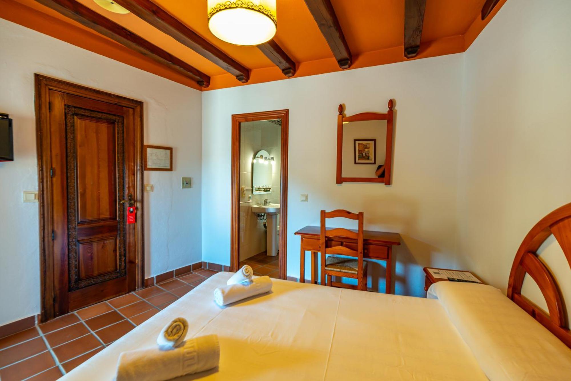 Hotel La Fragua I เตรเวเลซ ห้อง รูปภาพ