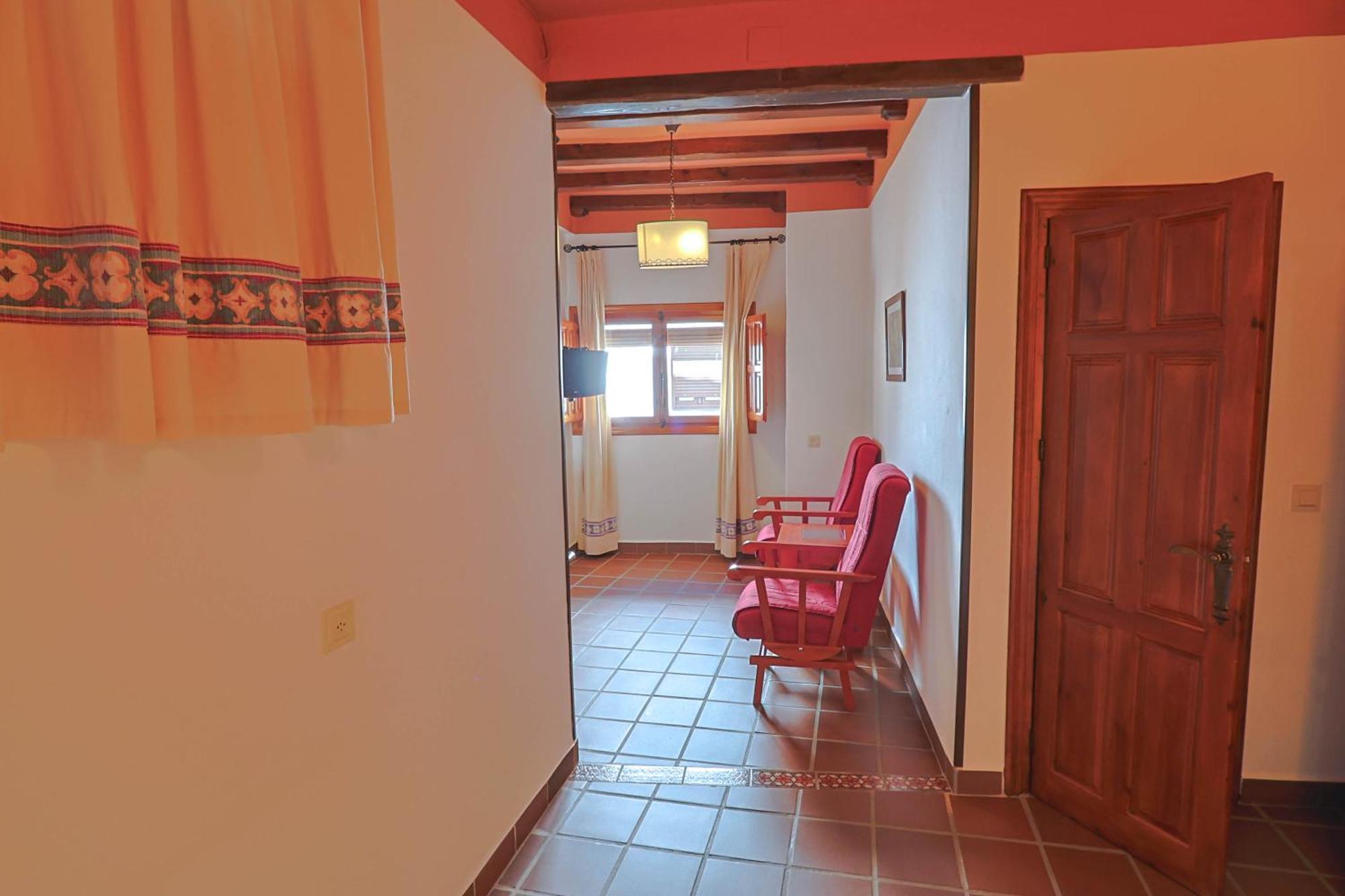 Hotel La Fragua I เตรเวเลซ ภายนอก รูปภาพ